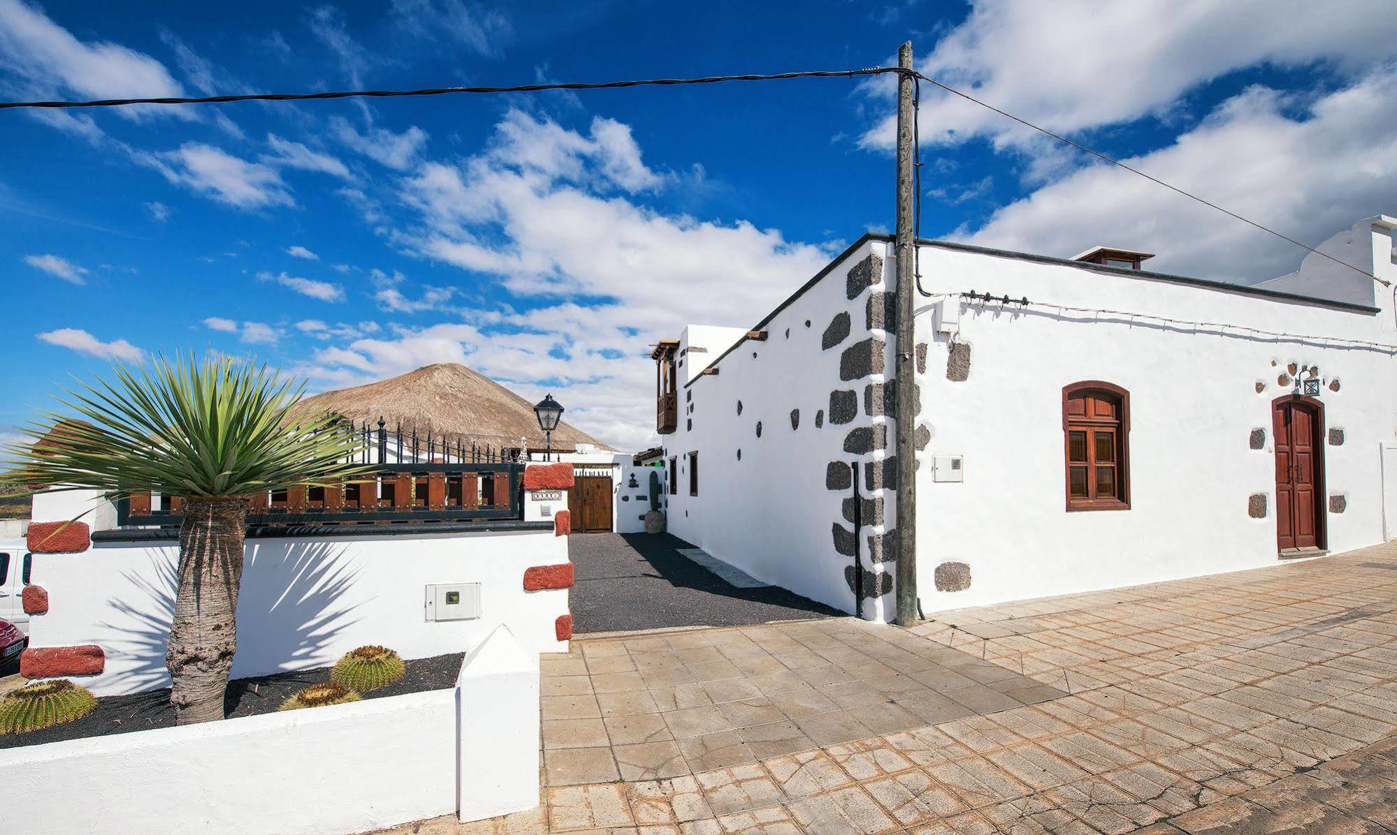 Penzion Casa Emblematica Garaday Lanzarote Tinajo Exteriér fotografie